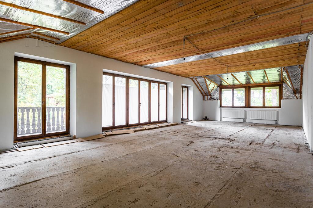 2-этажный коттедж 640 м² без отделки
