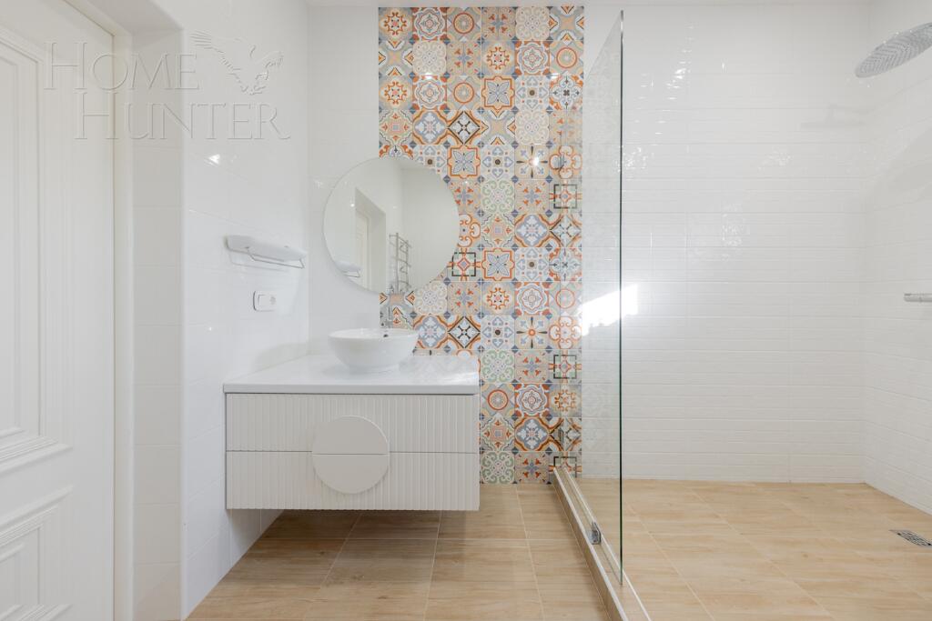 2-этажный коттедж 350 м² с отделкой