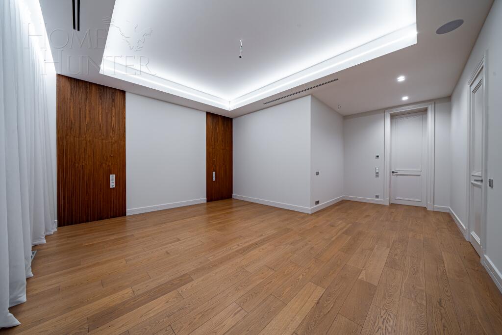 2-этажный коттедж 1 071 м² с отделкой