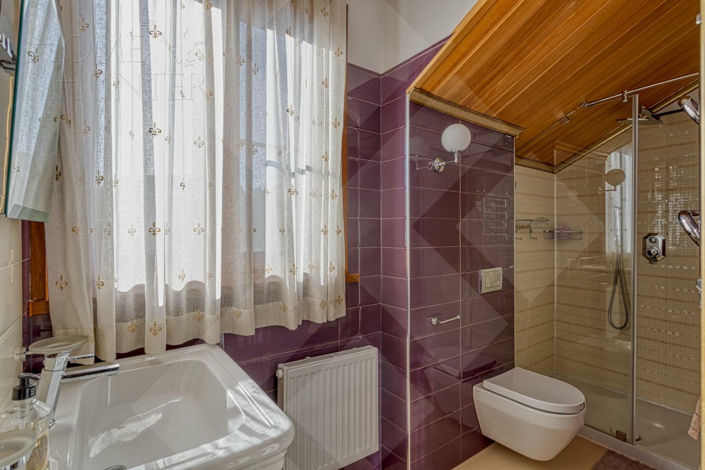 2-этажный коттедж 828 м² с отделкой