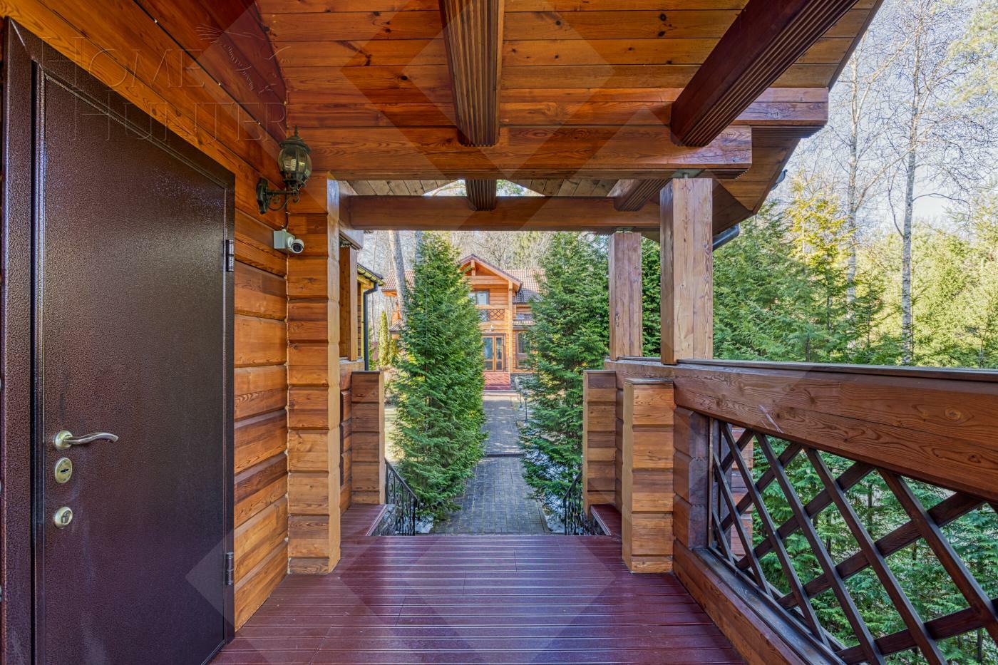 2-этажный коттедж 828 м² с отделкой