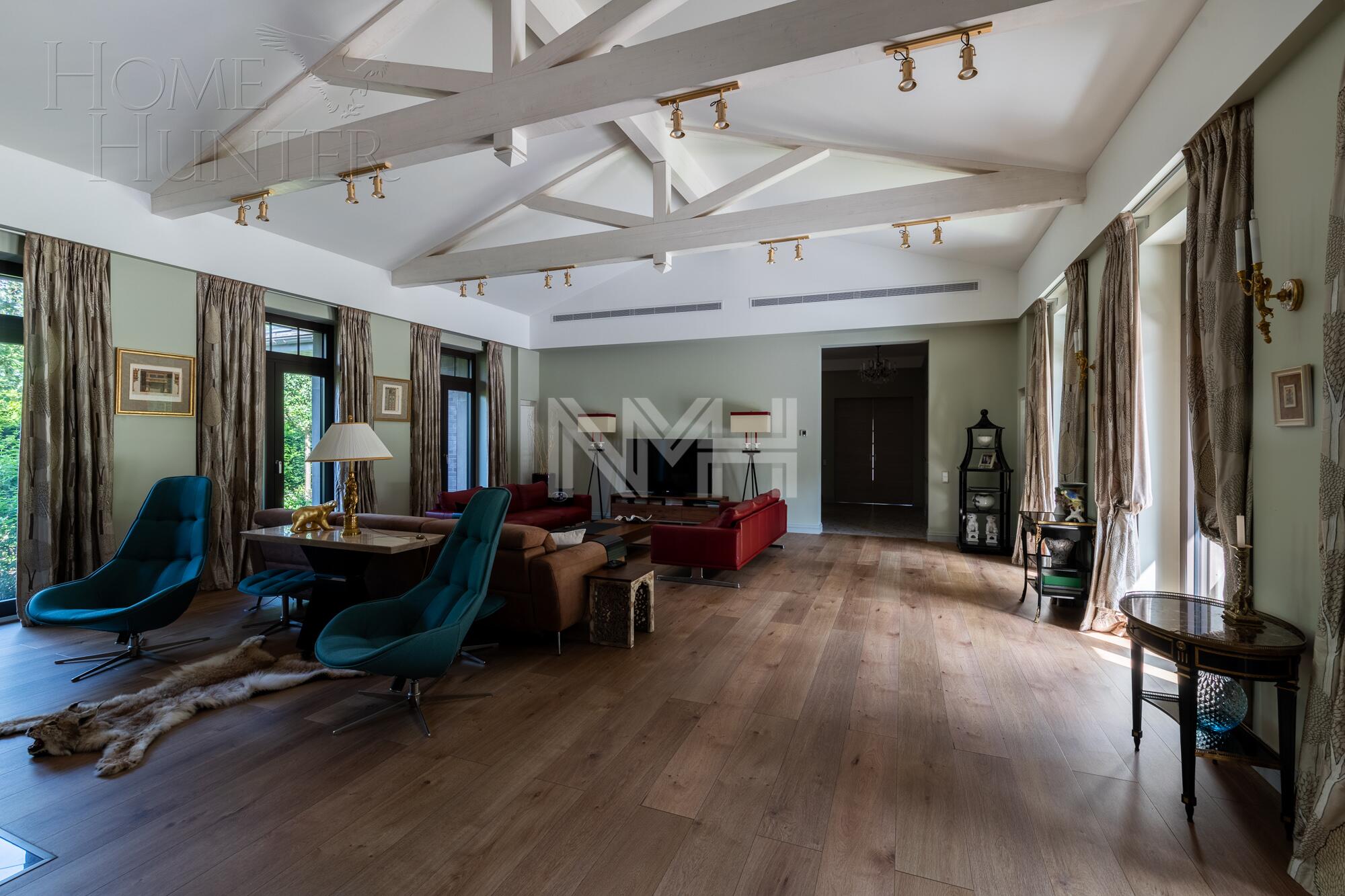 2-этажный коттедж 655 м² с отделкой