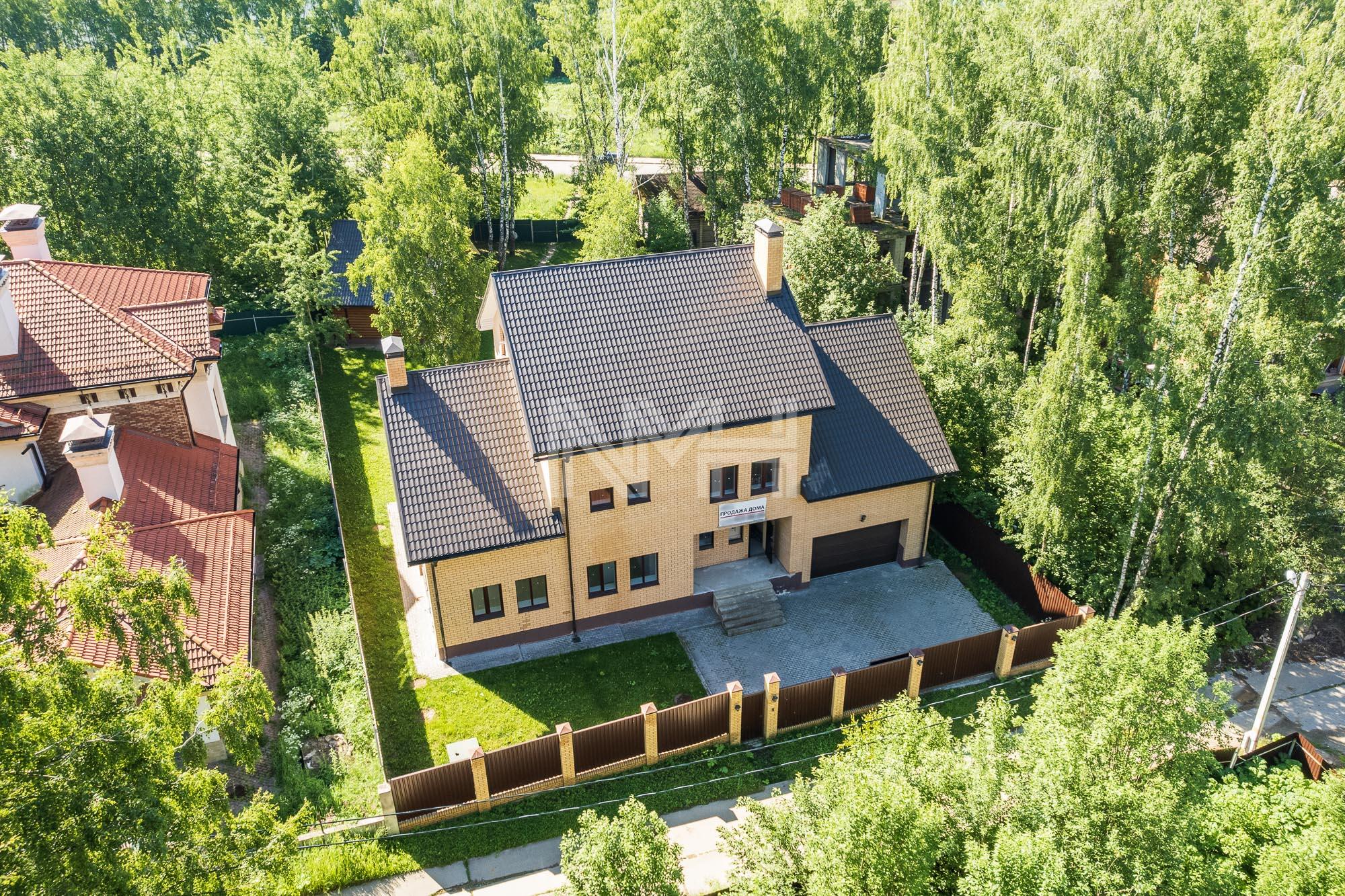2-этажный коттедж 415 м² без отделки