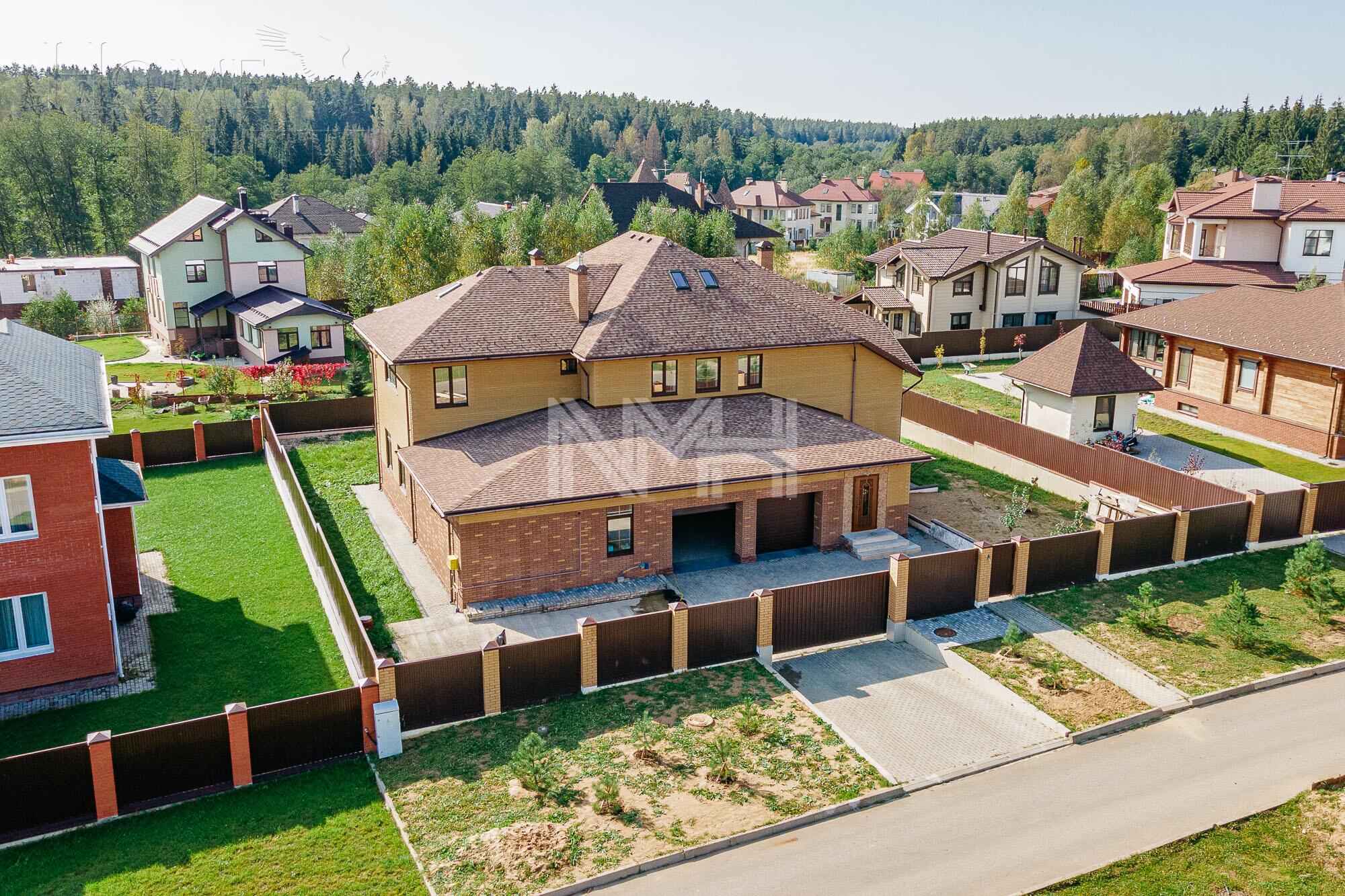 2-этажный коттедж 476 м² без отделки