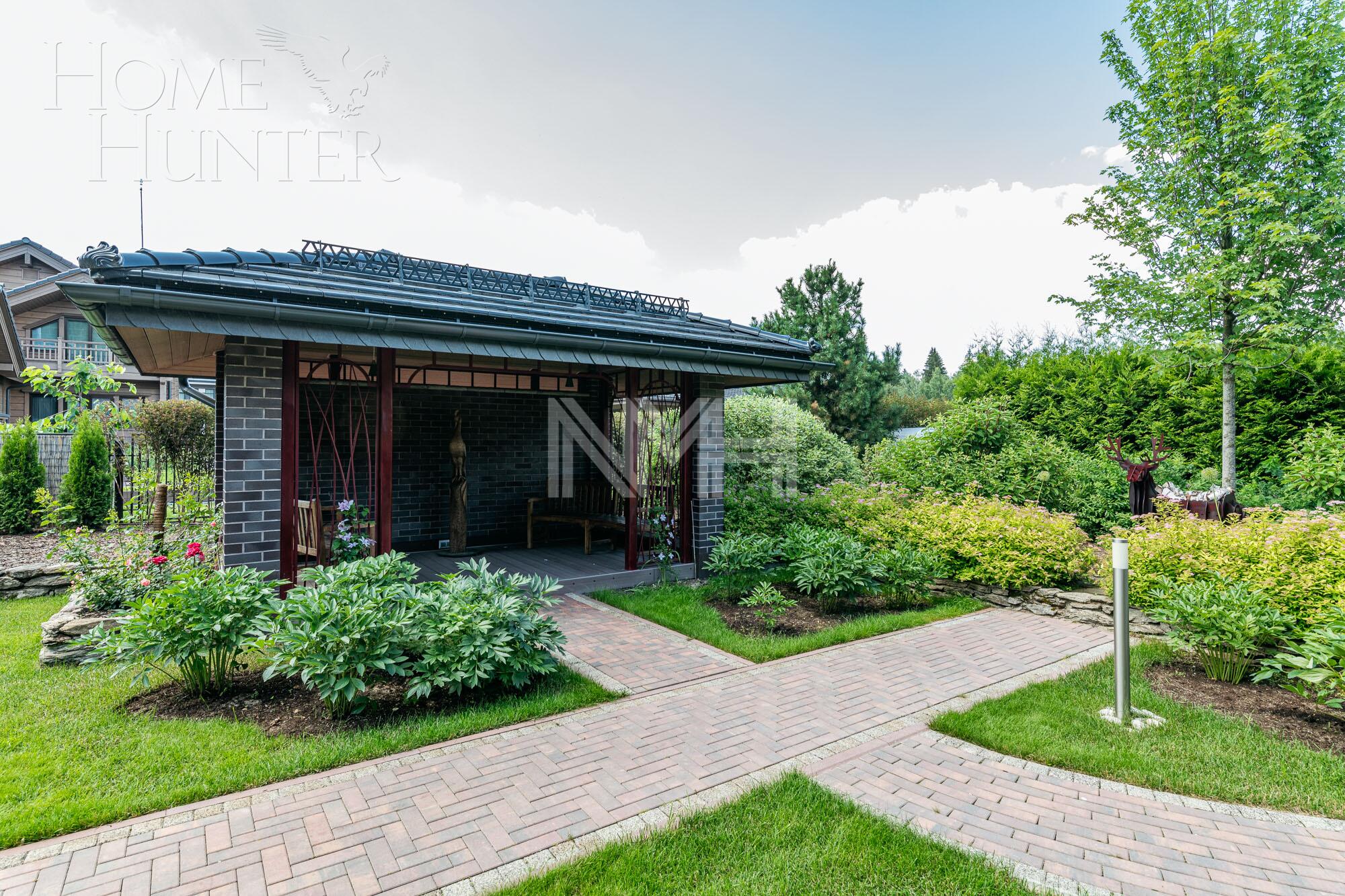 2-этажный коттедж 655 м² с отделкой