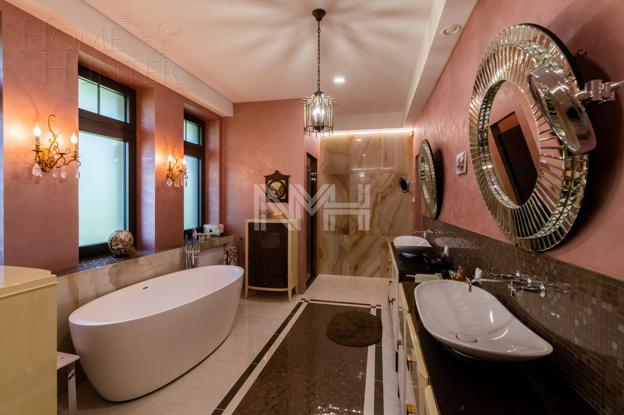 2-этажный коттедж 655 м² с отделкой