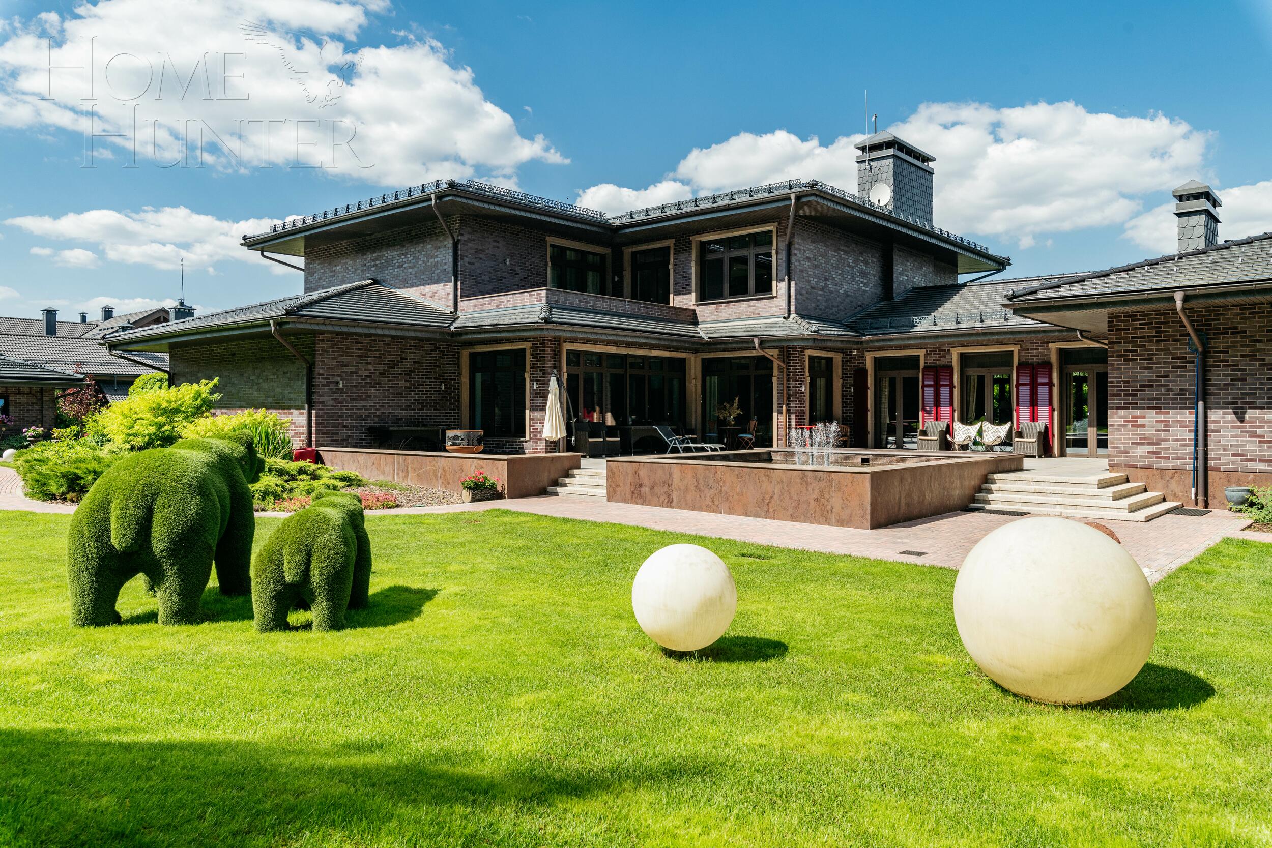 2-этажный коттедж 655 м² с отделкой