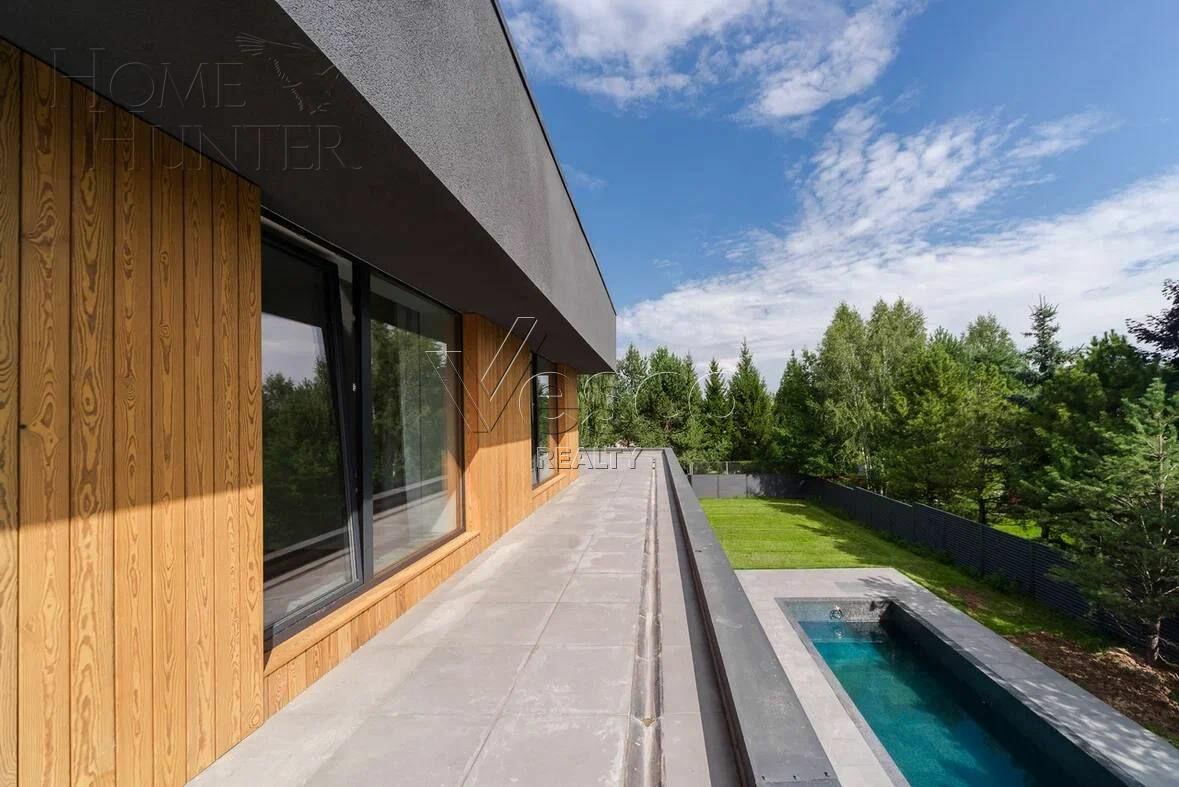 2-этажный коттедж 500 м² с отделкой