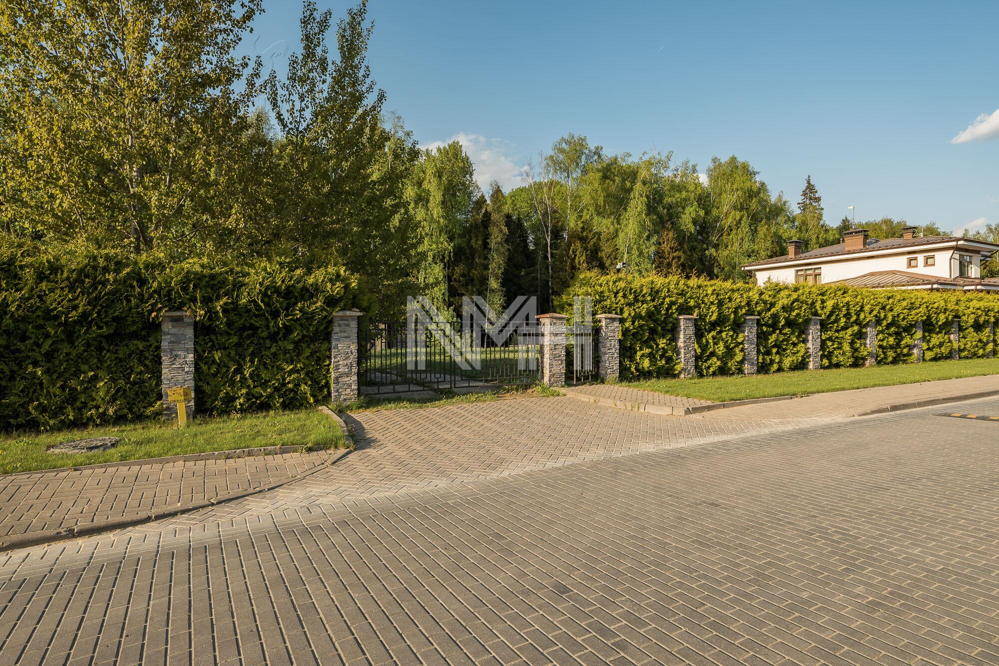 Участок 24.76 сот. в охраняемом поселке