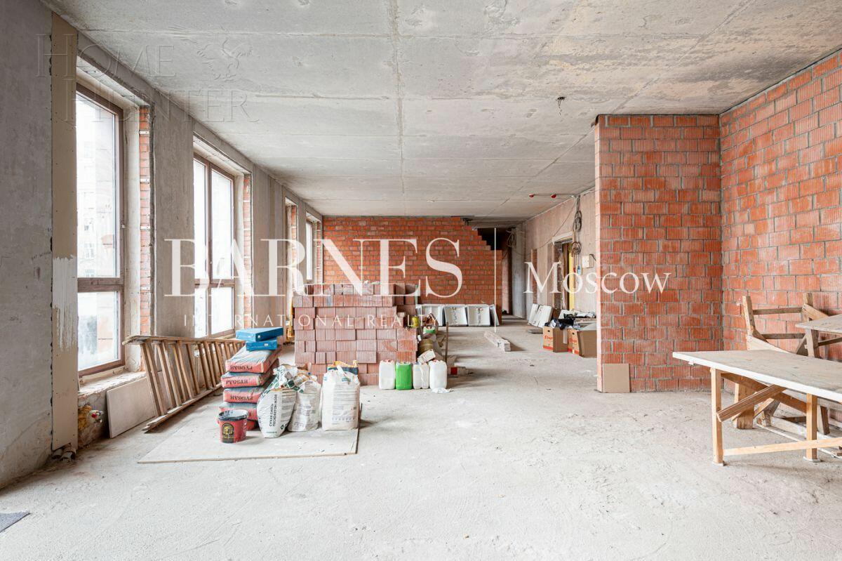 5-КОМН. КВАРТИРА БЕЗ ОТДЕЛКИ 250 М² НА 2 ЭТАЖЕ