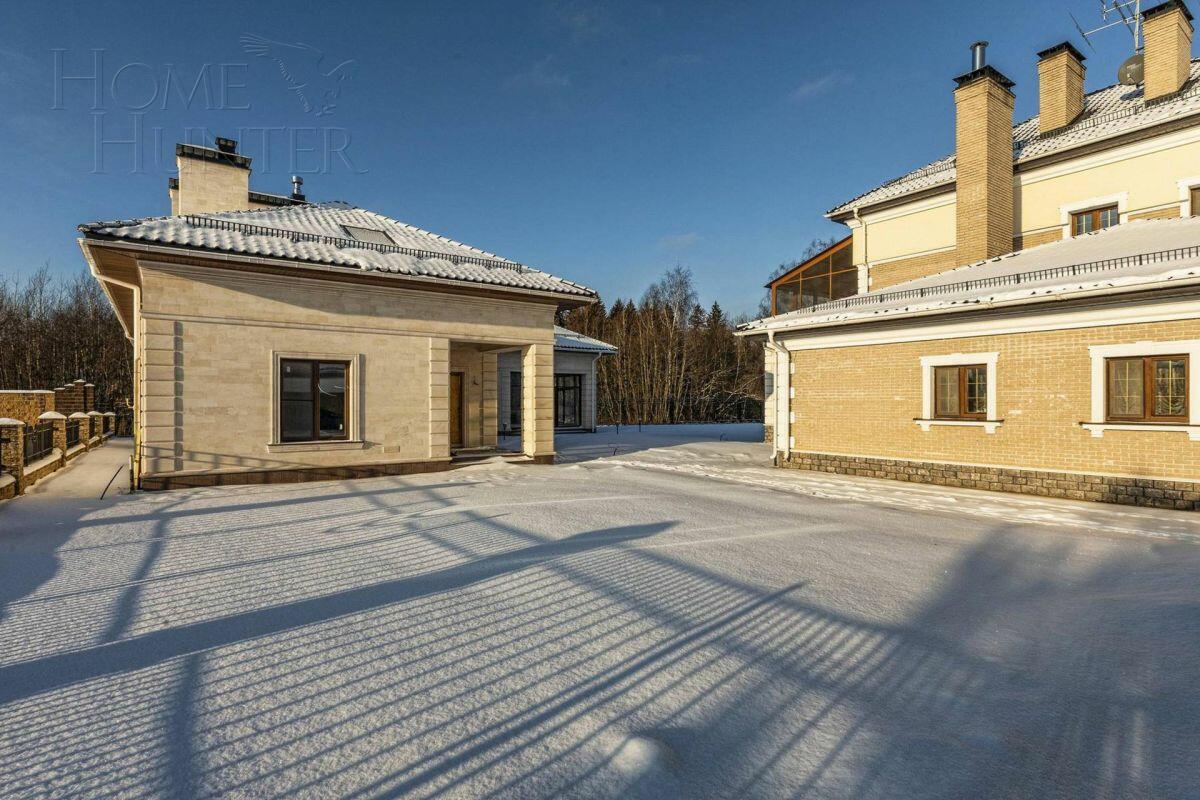 2-этажный коттедж 1 000 м² с отделкой