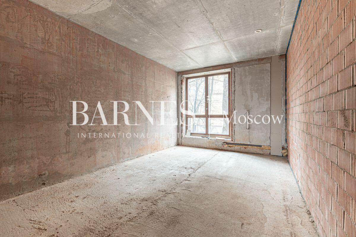 5-КОМН. КВАРТИРА БЕЗ ОТДЕЛКИ 250 М² НА 2 ЭТАЖЕ