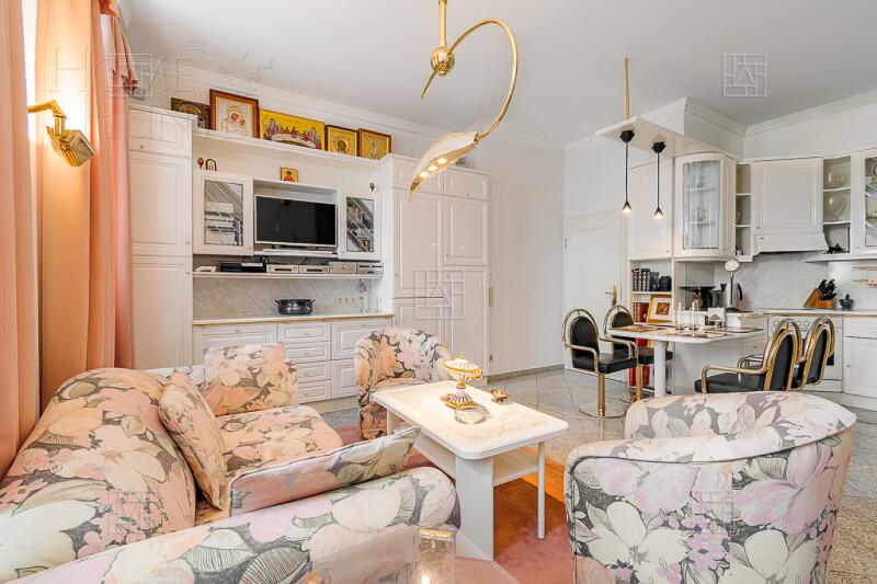 4-КОМН. КВАРТИРА С ОТДЕЛКОЙ 167.5 М² НА 5 ЭТАЖЕ