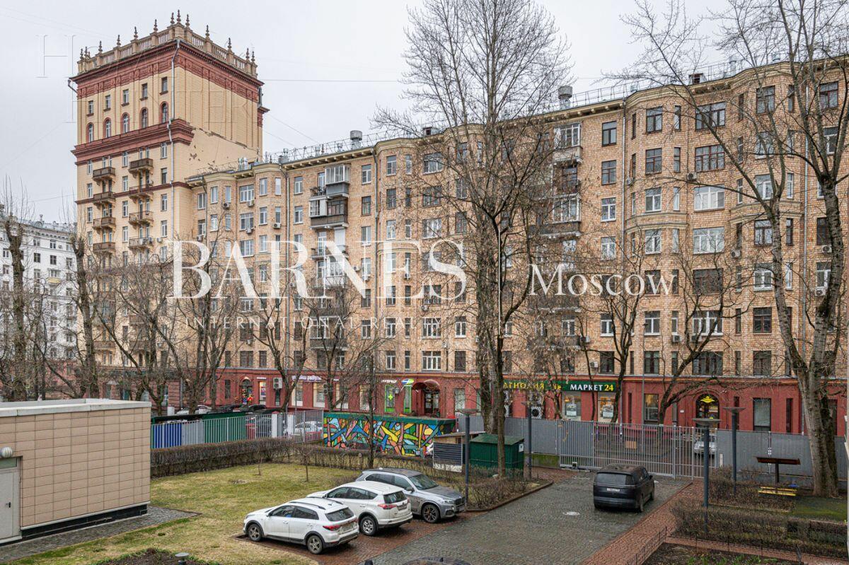 5-КОМН. КВАРТИРА БЕЗ ОТДЕЛКИ 250 М² НА 2 ЭТАЖЕ