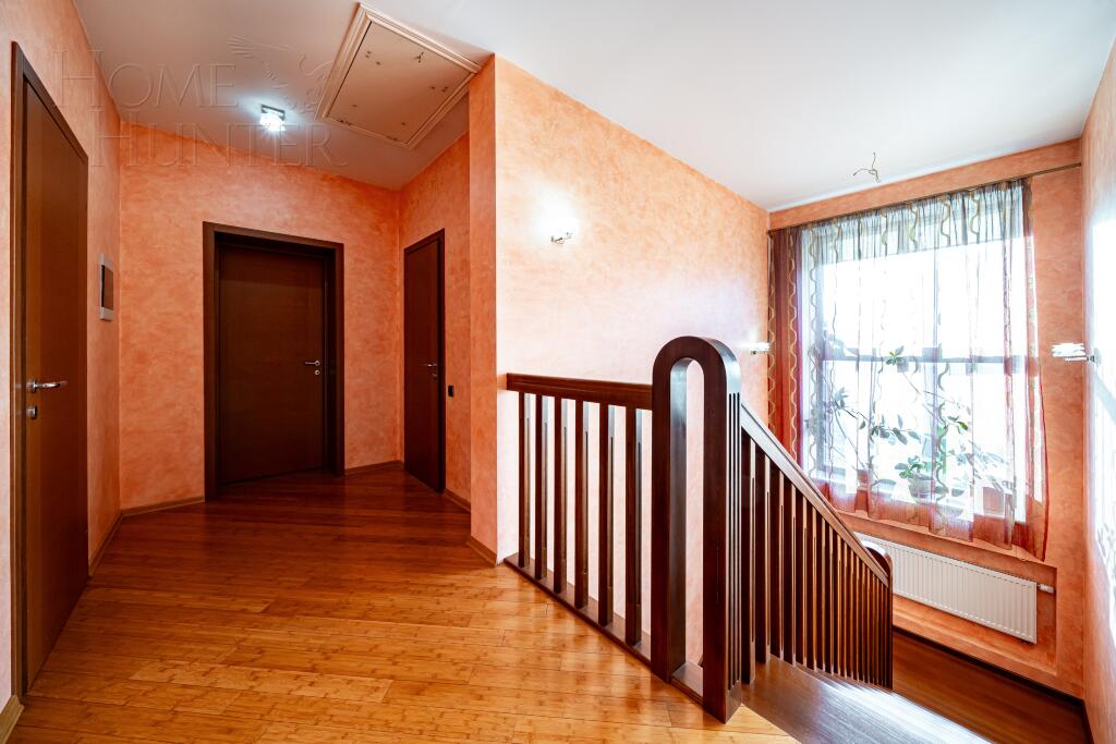 2-этажный коттедж 419 м² с отделкой