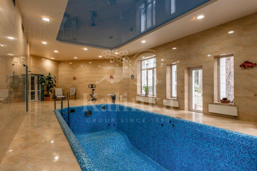 2-этажный коттедж 735.4 м² с отделкой