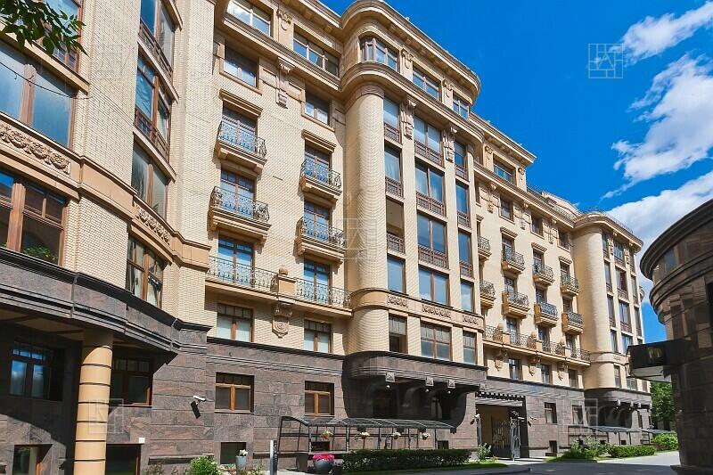 4-КОМН. КВАРТИРА БЕЗ ОТДЕЛКИ 245.9 М² НА 2 ЭТАЖЕ