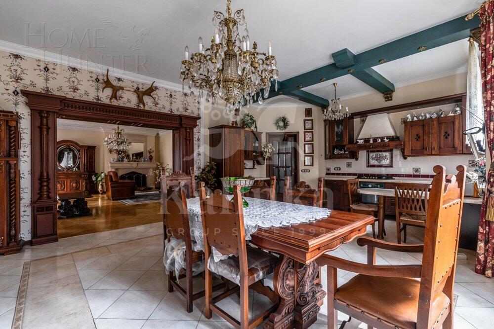 2-этажный коттедж 735.4 м² с отделкой