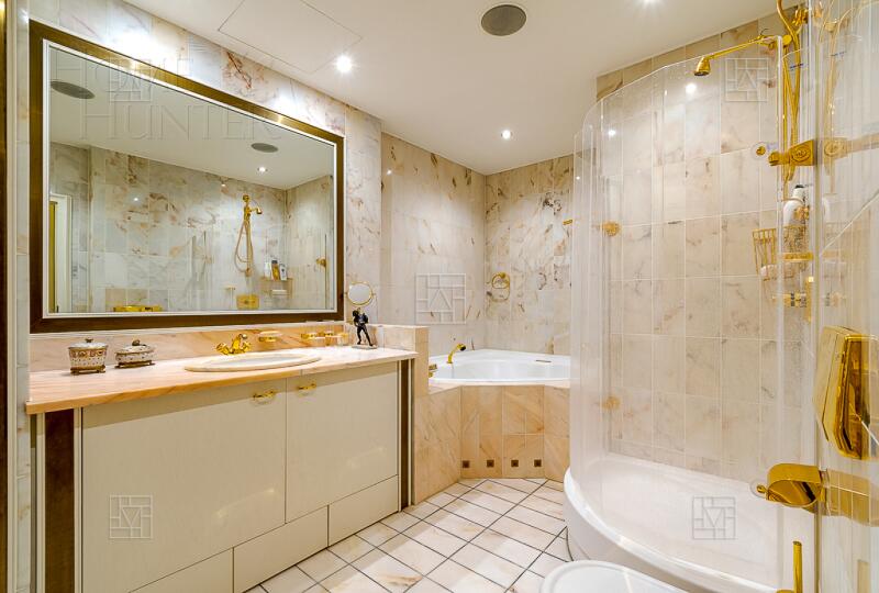 4-КОМН. КВАРТИРА С ОТДЕЛКОЙ 167.5 М² НА 5 ЭТАЖЕ