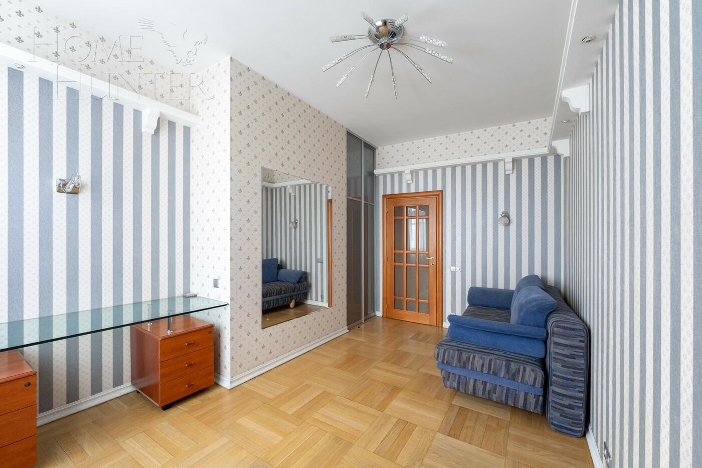 4-КОМН. КВАРТИРА С ОТДЕЛКОЙ 160 М² НА 9 ЭТАЖЕ