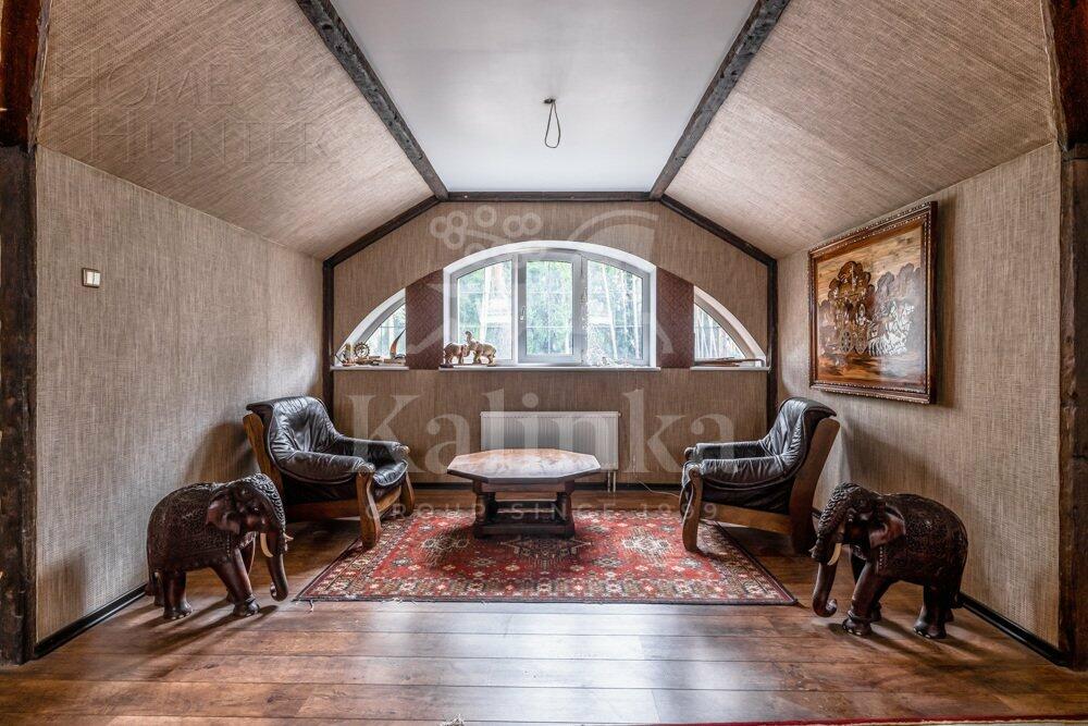 2-этажный коттедж 735.4 м² с отделкой