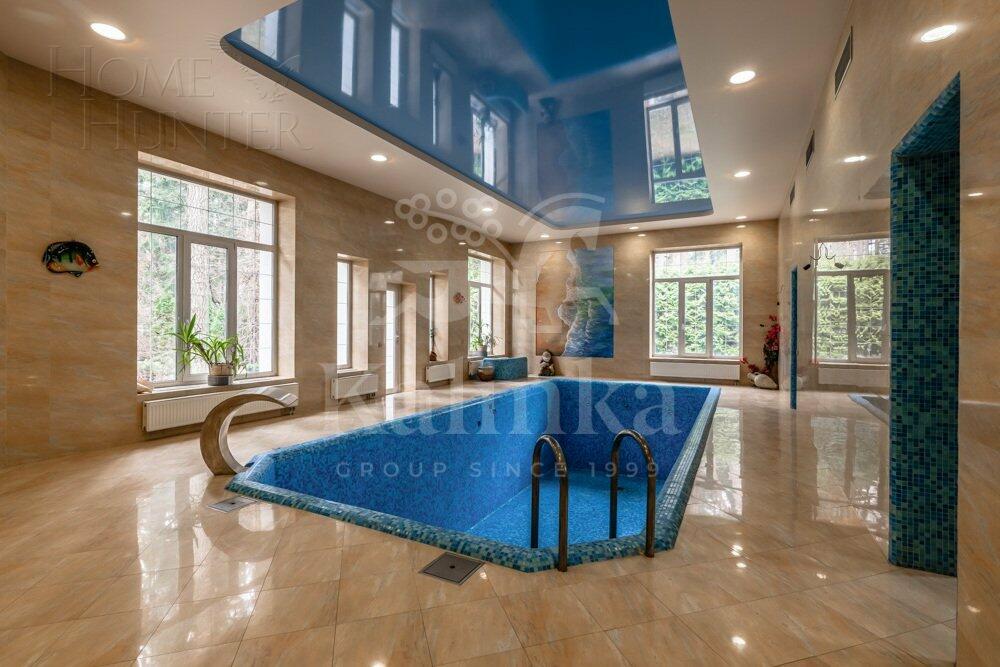 2-этажный коттедж 735.4 м² с отделкой