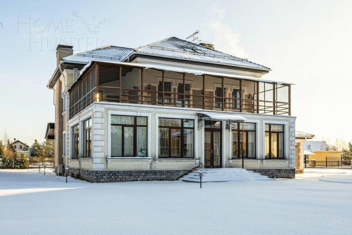 2-этажный коттедж 1 000 м² с отделкой