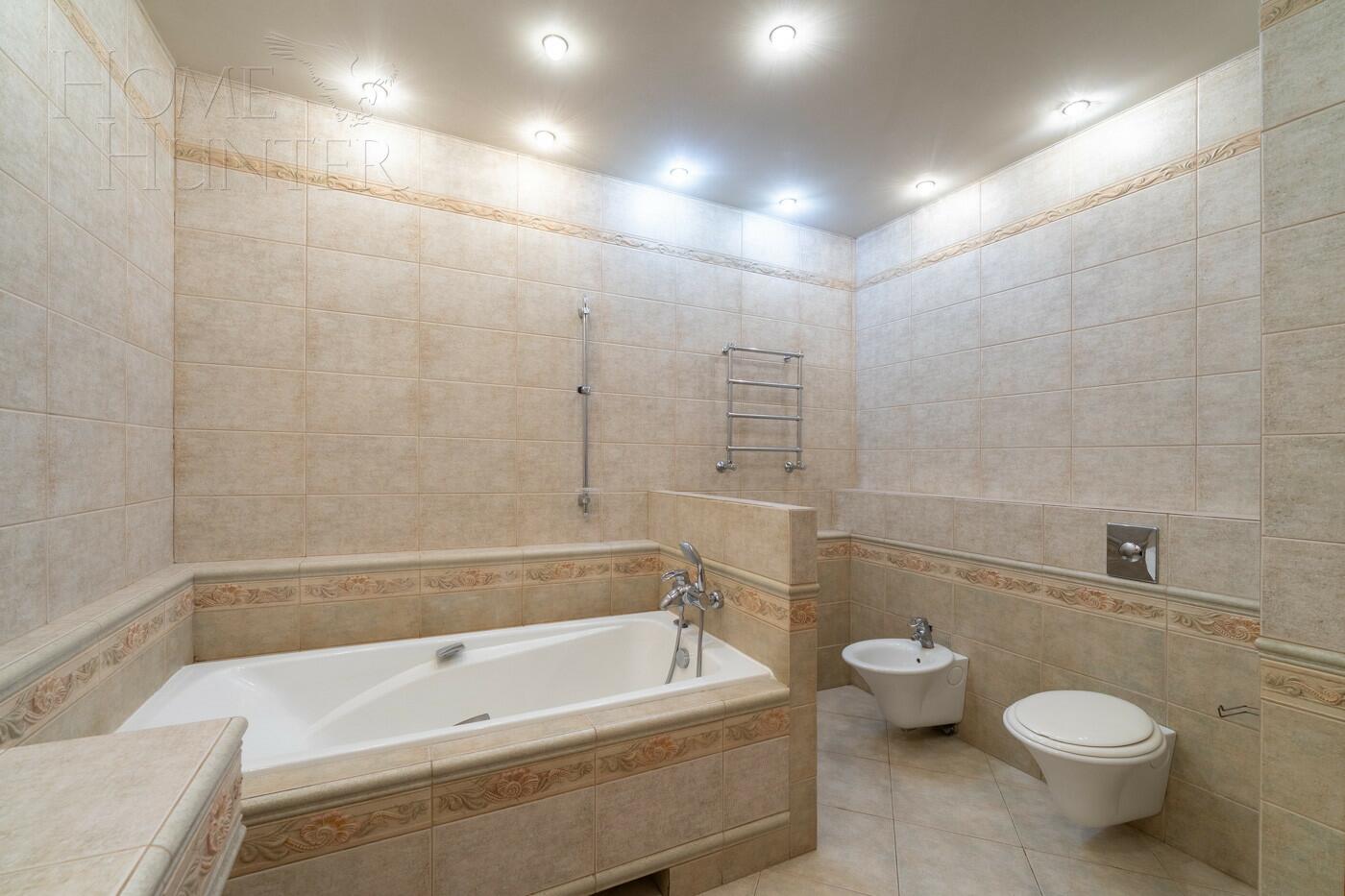 4-КОМН. КВАРТИРА С ОТДЕЛКОЙ 160 М² НА 9 ЭТАЖЕ