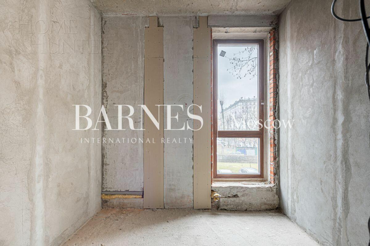 5-КОМН. КВАРТИРА БЕЗ ОТДЕЛКИ 250 М² НА 2 ЭТАЖЕ