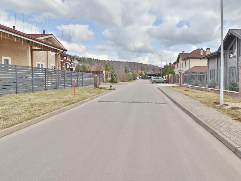 Участок 17 сот. в охраняемом поселке