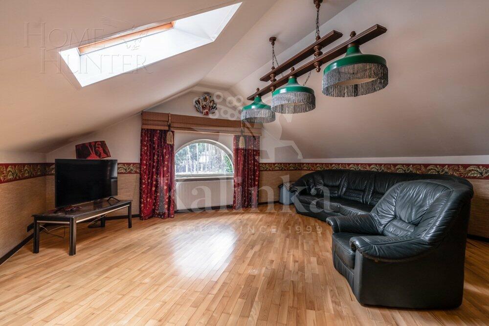 2-этажный коттедж 735.4 м² с отделкой