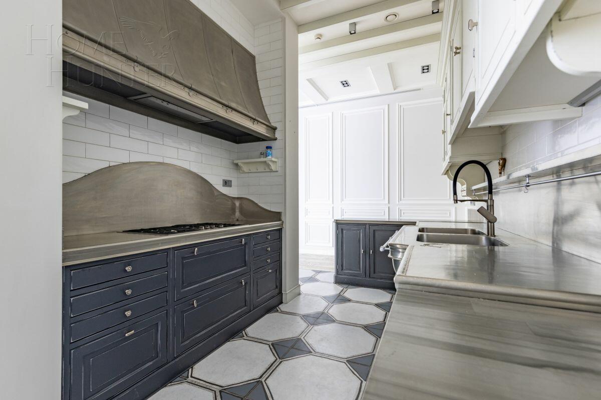 2-этажный таунхаус 430 м² с отделкой