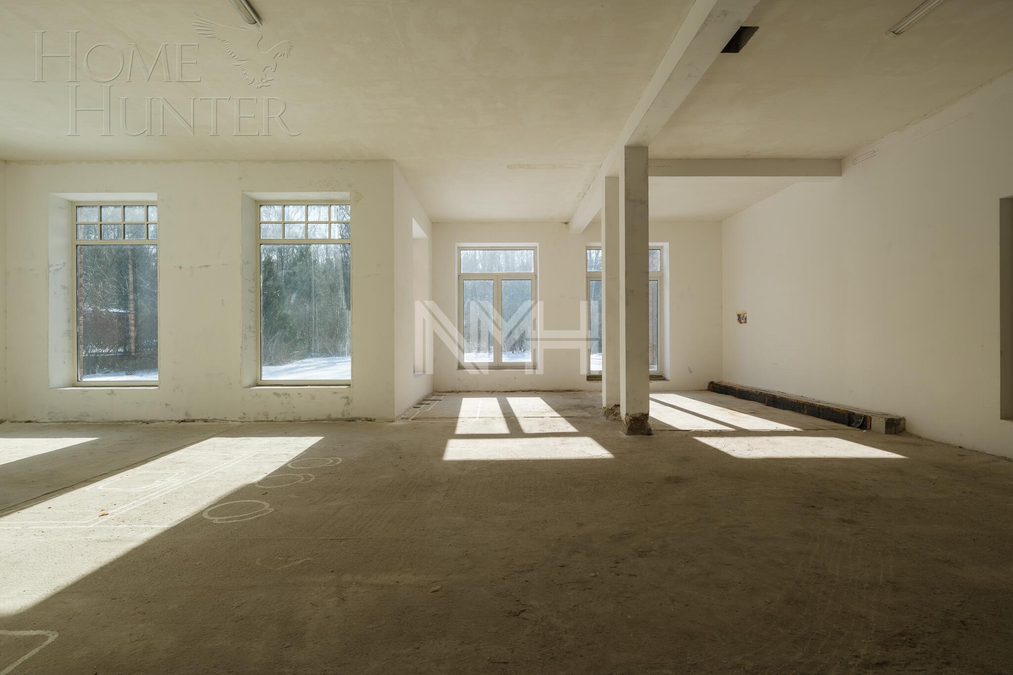 2-этажный коттедж 1 660 м² без отделки