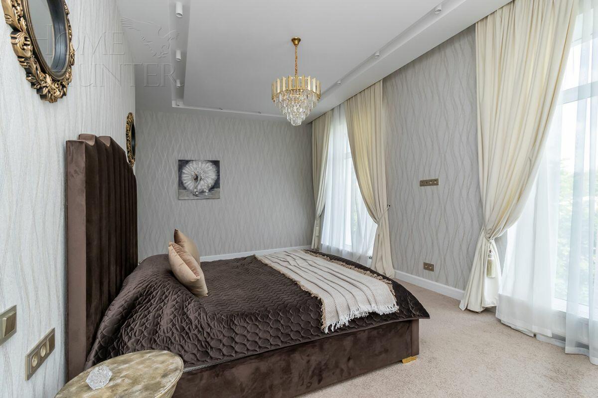 3-этажный таунхаус 224 м² с отделкой