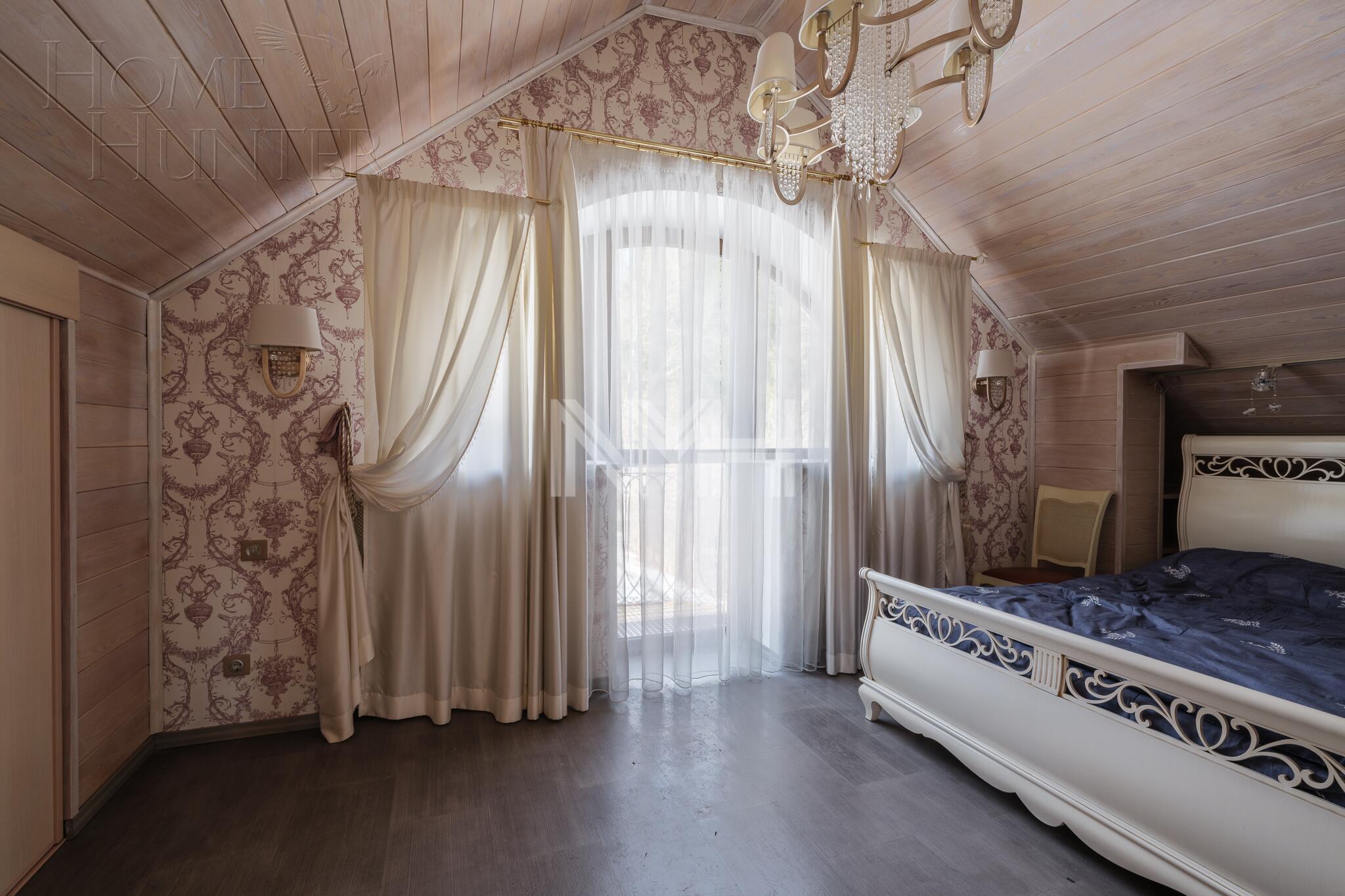 2-этажный коттедж 1 660 м² без отделки
