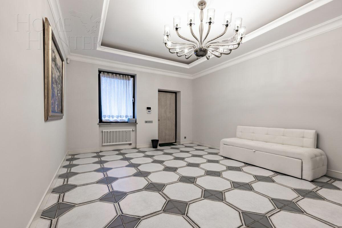 2-этажный таунхаус 430 м² с отделкой