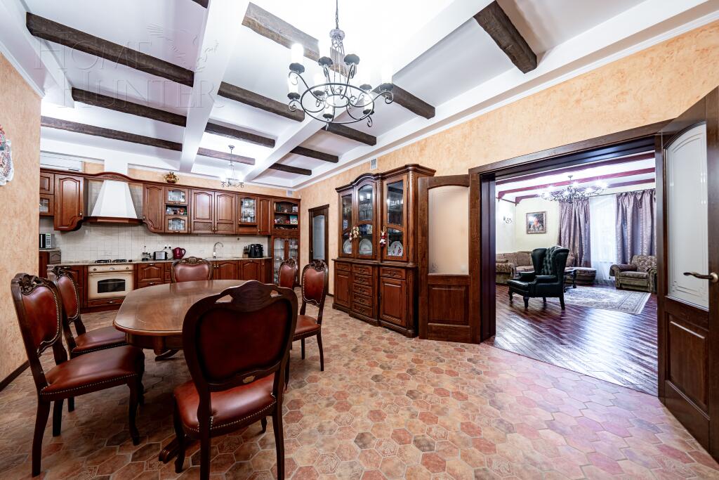 2-этажный коттедж 342 м² с отделкой