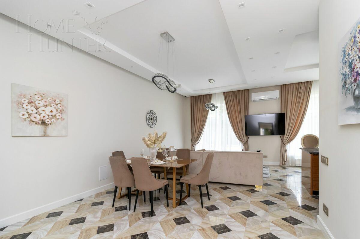 3-этажный таунхаус 224 м² с отделкой