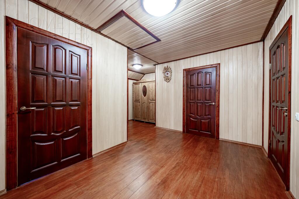 2-этажный коттедж 342 м² с отделкой