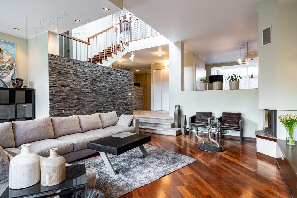 2-этажный таунхаус 500 м² с отделкой