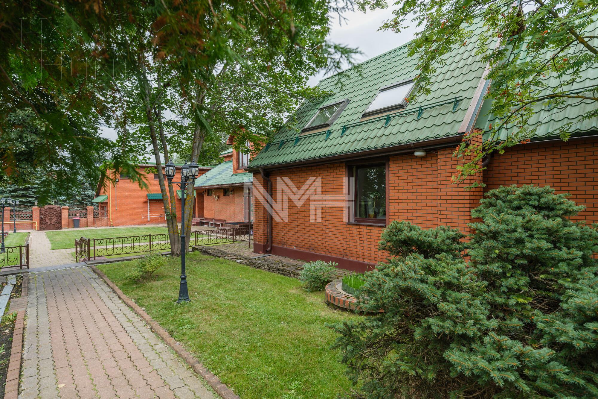 2-этажный коттедж 490 м² с отделкой