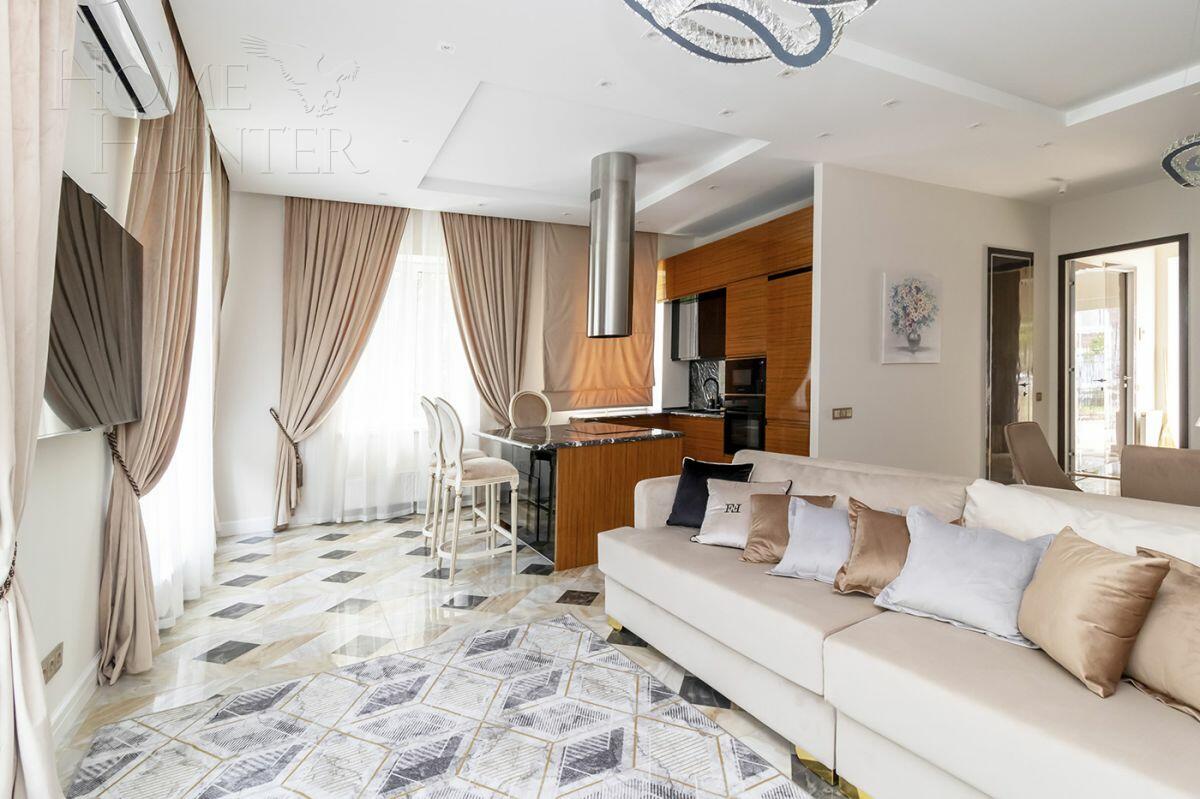 3-этажный таунхаус 224 м² с отделкой