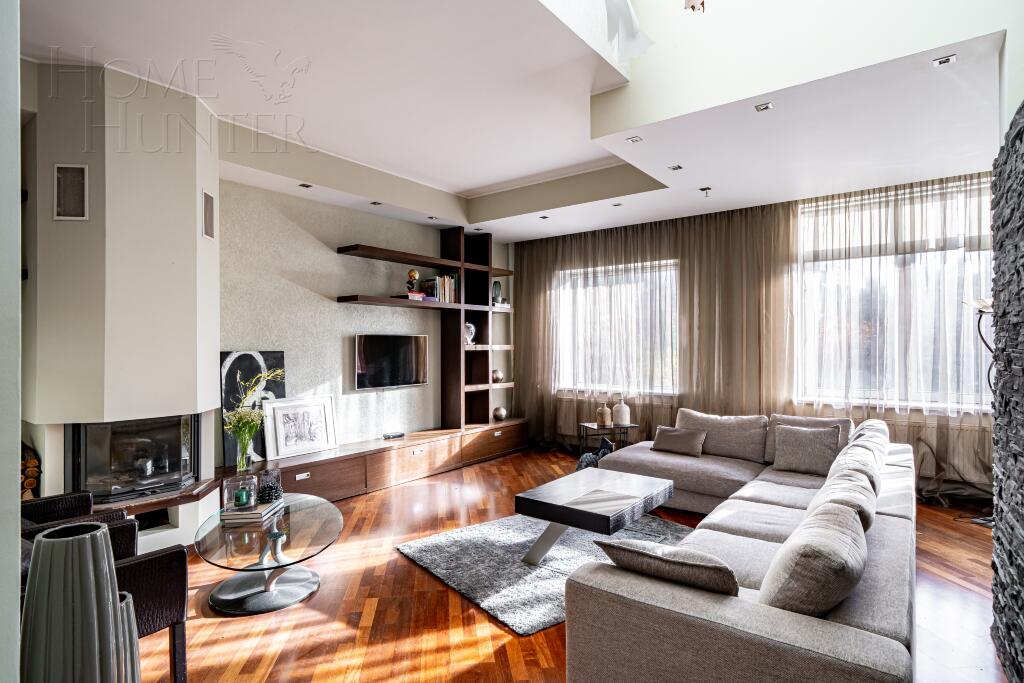 2-этажный таунхаус 500 м² с отделкой