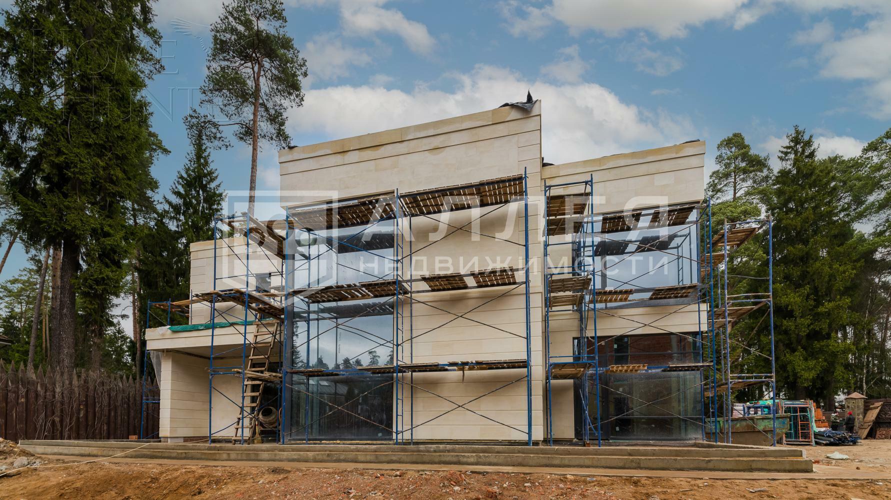 2-этажный коттедж 638 м² без отделки