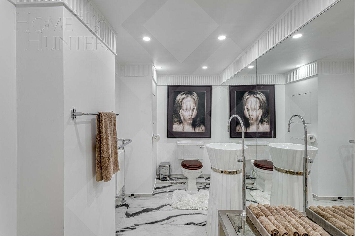 2-УРОВНЕВЫЙ ПЕНТХАУС С ОТДЕЛКОЙ 305 М² НА 2 ЭТАЖЕ