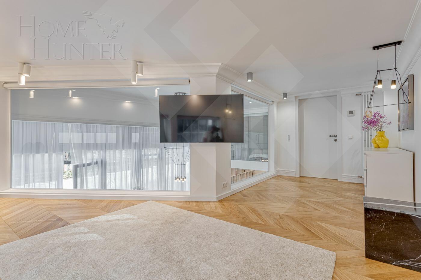 2-УРОВНЕВЫЙ ПЕНТХАУС С ОТДЕЛКОЙ 305 М² НА 2 ЭТАЖЕ