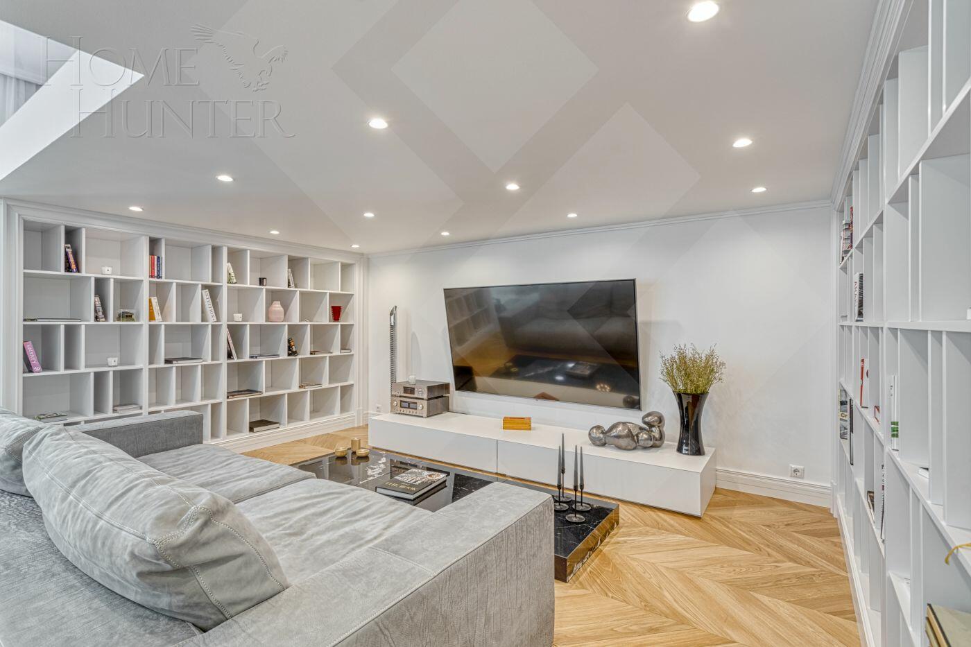 2-УРОВНЕВЫЙ ПЕНТХАУС С ОТДЕЛКОЙ 305 М² НА 2 ЭТАЖЕ