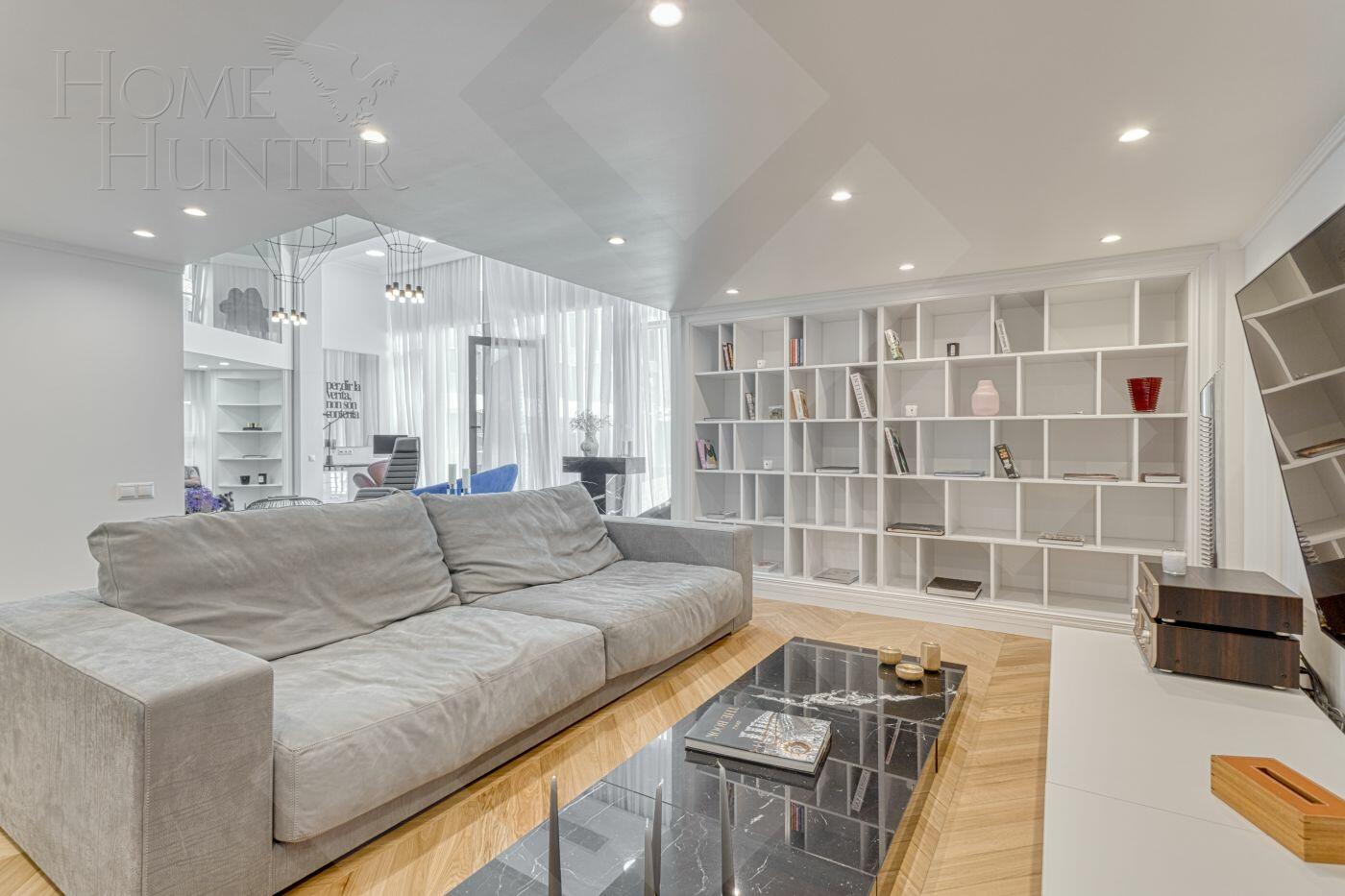 2-УРОВНЕВЫЙ ПЕНТХАУС С ОТДЕЛКОЙ 305 М² НА 2 ЭТАЖЕ