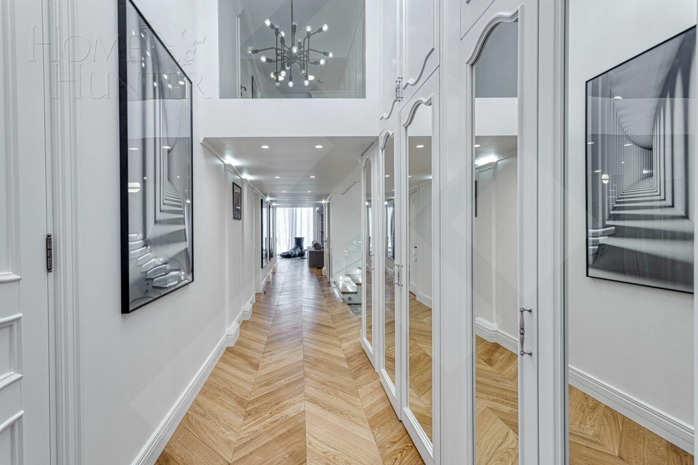 2-УРОВНЕВЫЙ ПЕНТХАУС С ОТДЕЛКОЙ 305 М² НА 2 ЭТАЖЕ