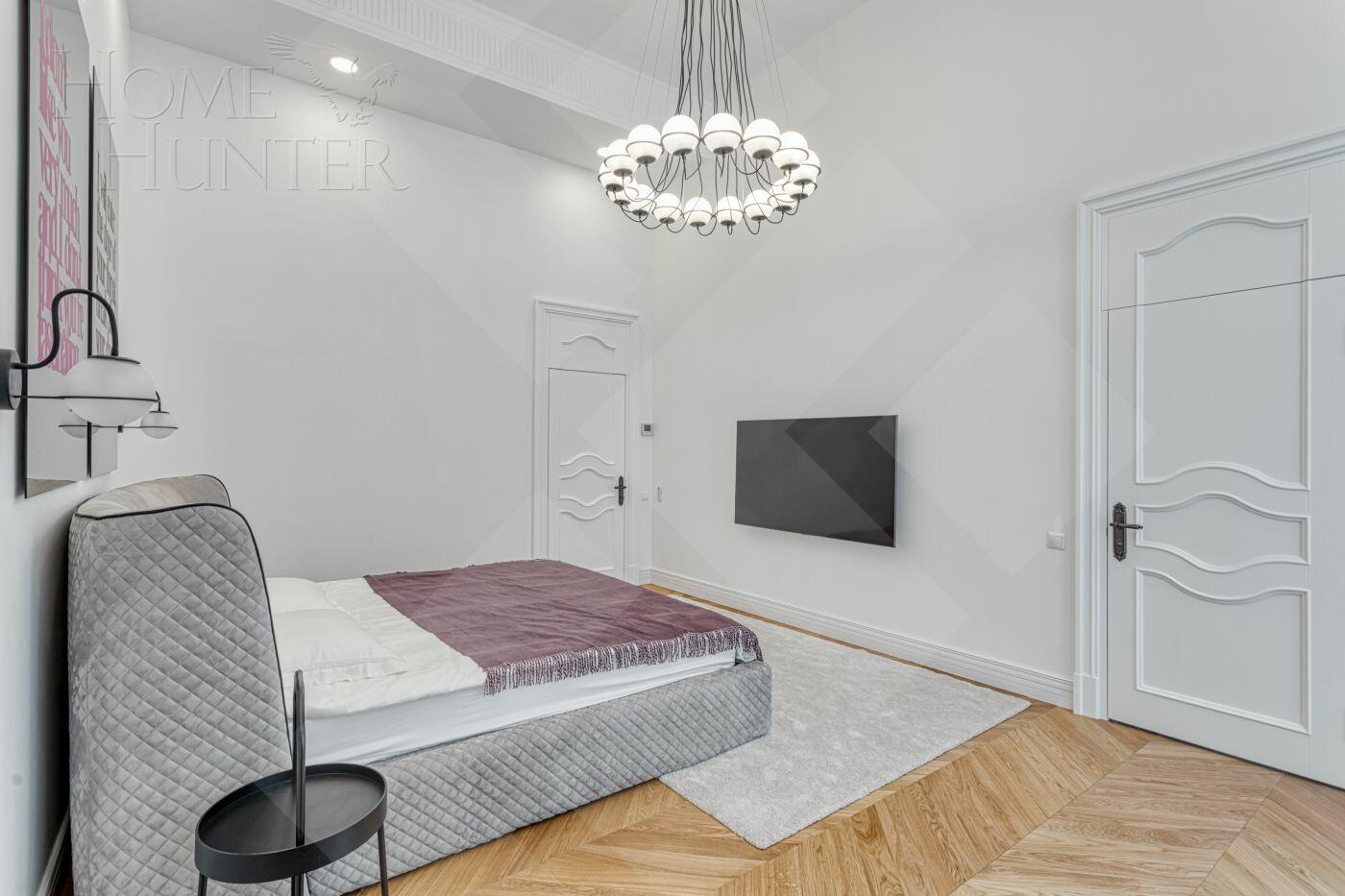 2-УРОВНЕВЫЙ ПЕНТХАУС С ОТДЕЛКОЙ 305 М² НА 2 ЭТАЖЕ